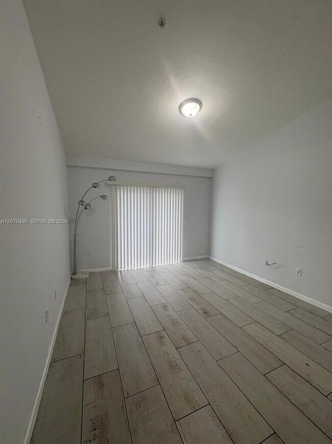 Building Photo - 15480 SW 284th St