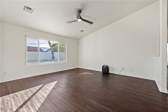 Building Photo - 68135 Encinitas Rd