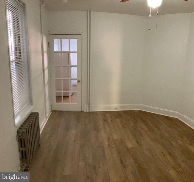 Building Photo - 2303 Catharine St