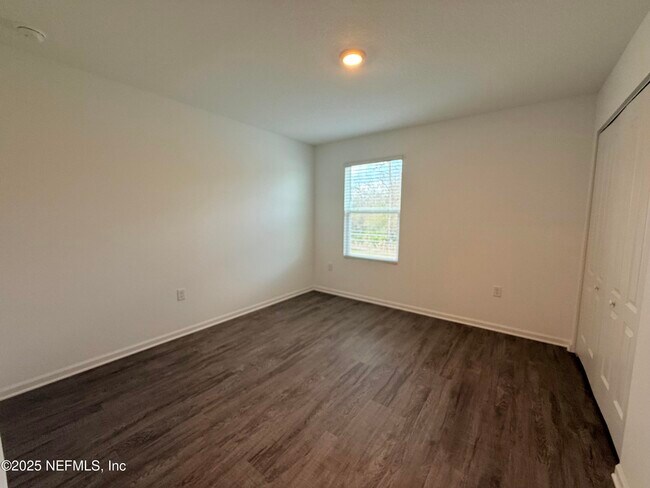 Building Photo - 2308 Shady Breeze Ln