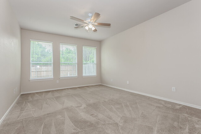 Building Photo - 6013 Portridge Dr