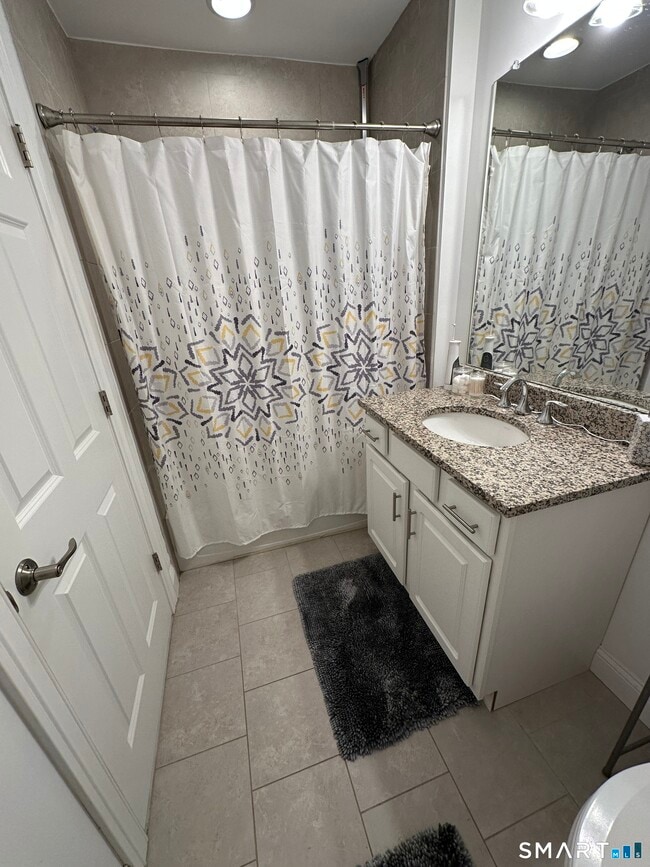 Building Photo - 502 Copper Square Dr