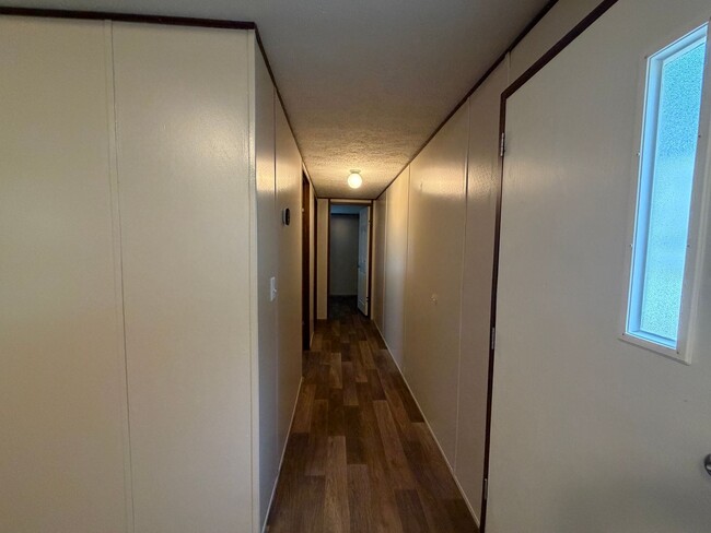 Building Photo - 3379 LA-3059