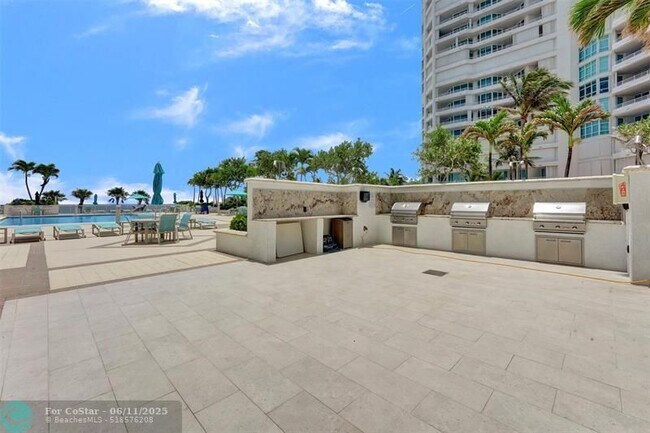 Building Photo - 1620 S Ocean Blvd