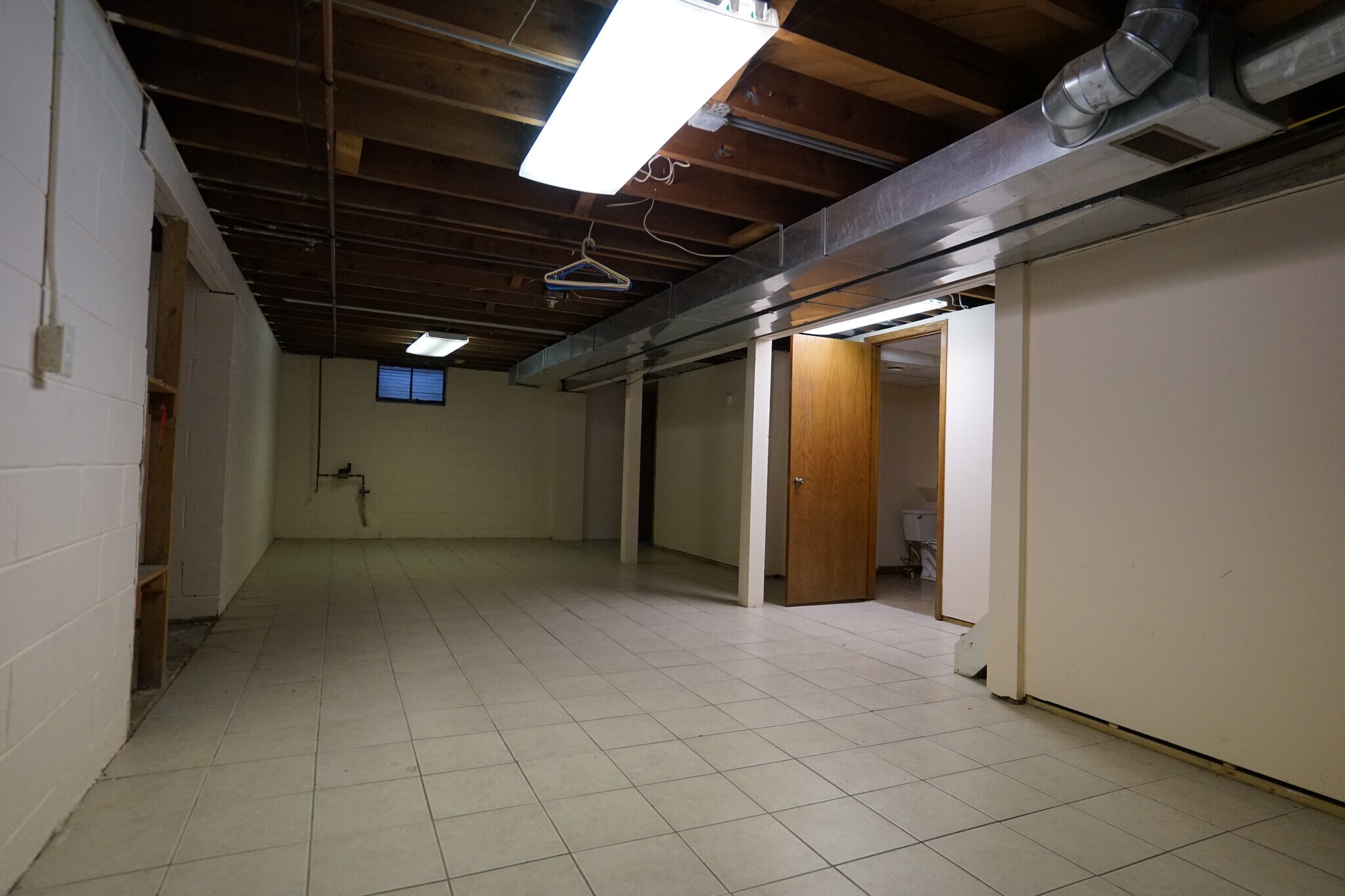 lower level - 3427 Shirley Rd