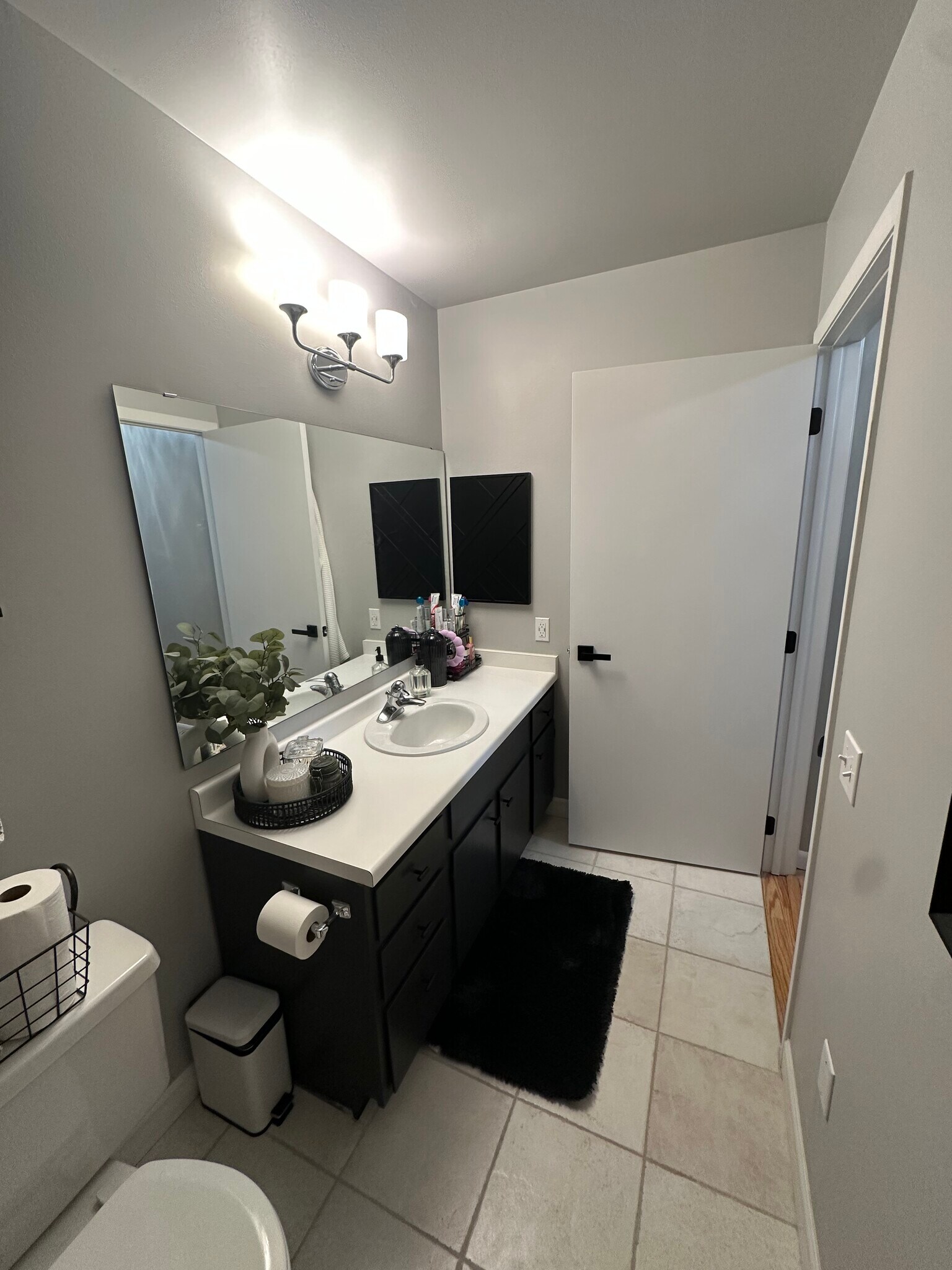 Main Bath - 66 Ponwood Cir