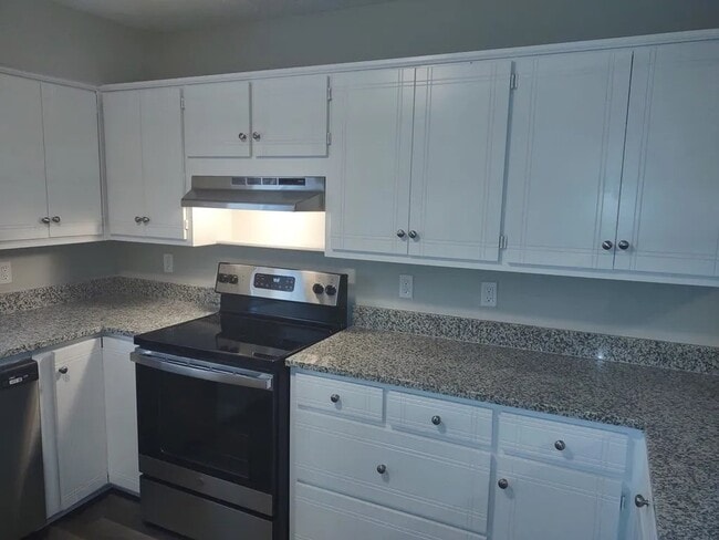 Building Photo - 1621 Celia Dr