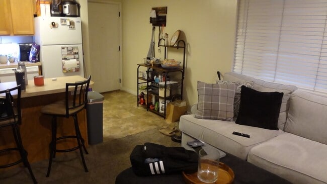 Building Photo - Great One Bedroom near Provo Rec Center, U...