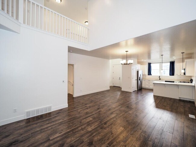 Building Photo - 3659 W 1650 N