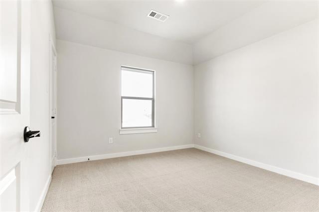 Building Photo - 604 Tall Grass Trl