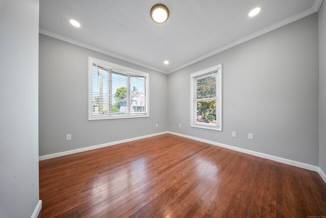 Building Photo - 78 Cutlery Ave
