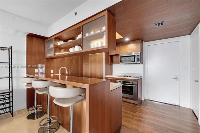 Building Photo - 50 Biscayne Blvd
