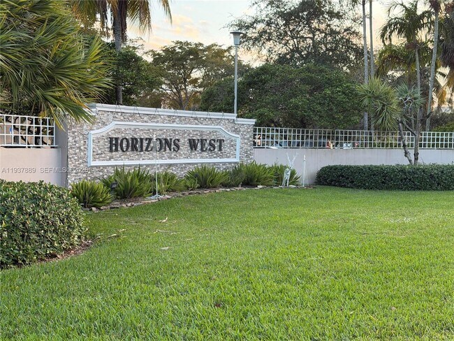 Building Photo - 8500 SW 133rd Avenue Rd