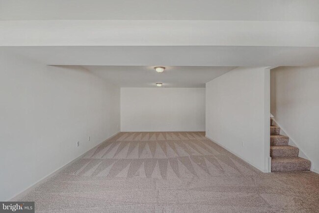 Building Photo - 162 Ludgate Mnr