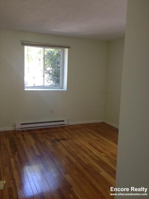 Building Photo - 8 Kittredge St