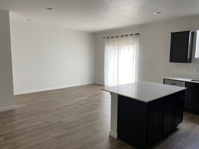 Building Photo - 3638 Glenna Pl