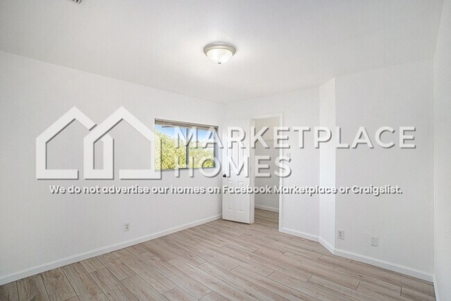 Building Photo - 9734 Ceremony Cove