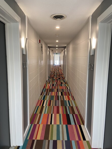 Building Photo - 28 Murdock St