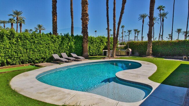 Building Photo - 75496 Desert Park Dr