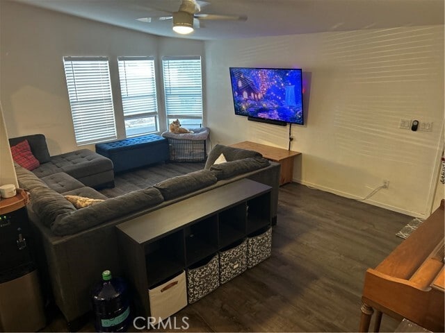 Building Photo - 2851 Rolling Hills Dr