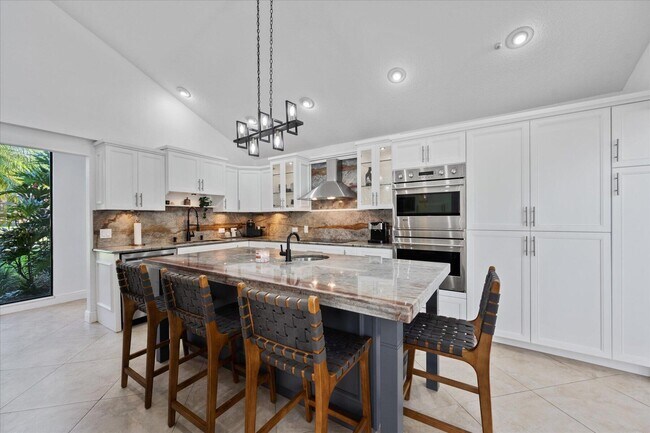 Building Photo - 12638 Quercus Ln