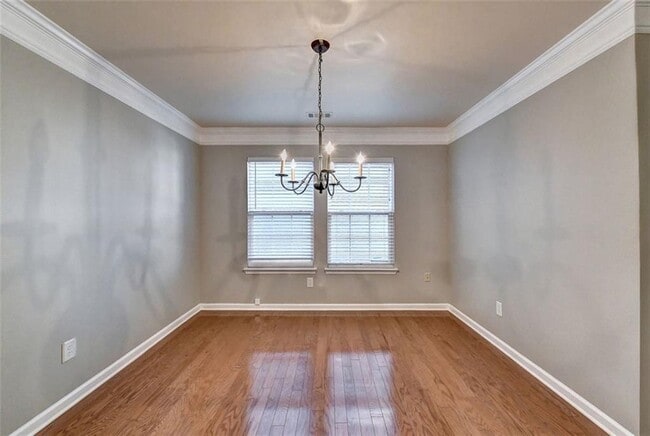 Building Photo - 3070 Centerglen Ln