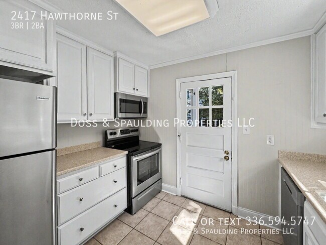 Building Photo - 2417 Hawthorne St