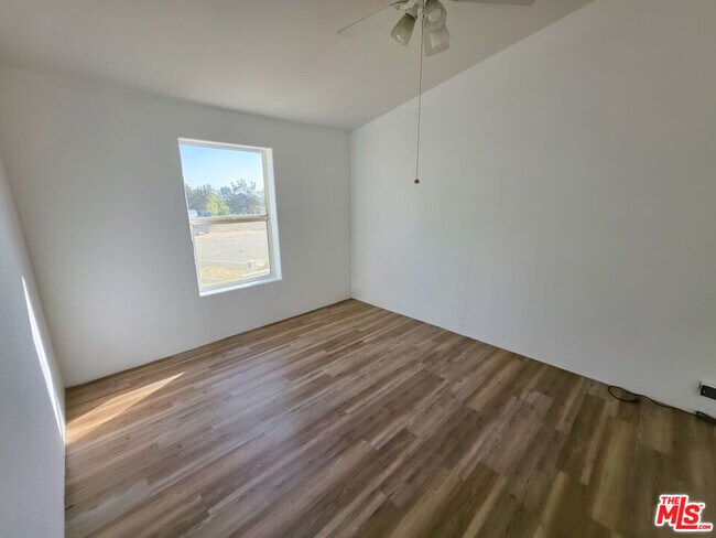 Building Photo - 25120 Charina Ln