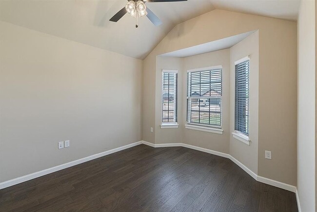 Building Photo - 4528 Adobe Ct