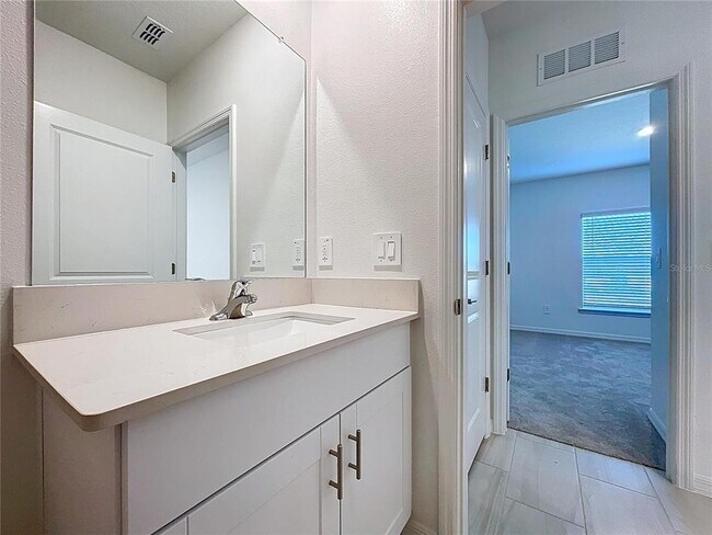 Building Photo - 17498 Happytrails St