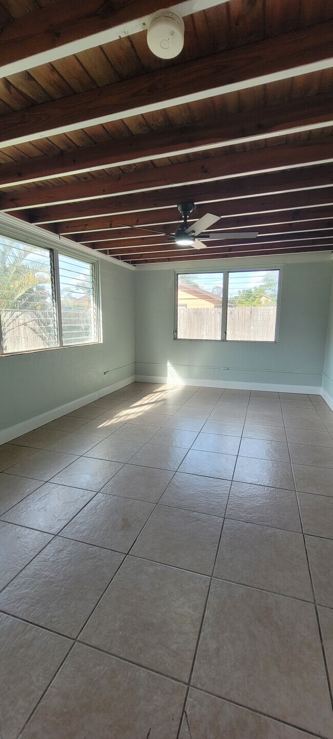 Building Photo - 834 Oberry Hoover Rd