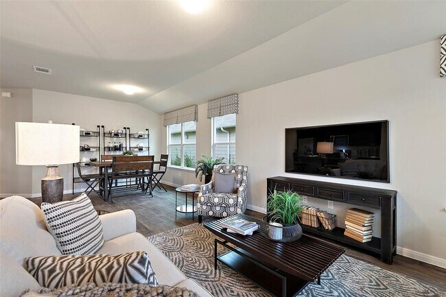 Building Photo - 500 Cassandra Dr