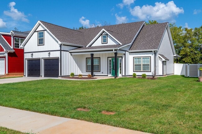 Building Photo - 207 Jesse Dr