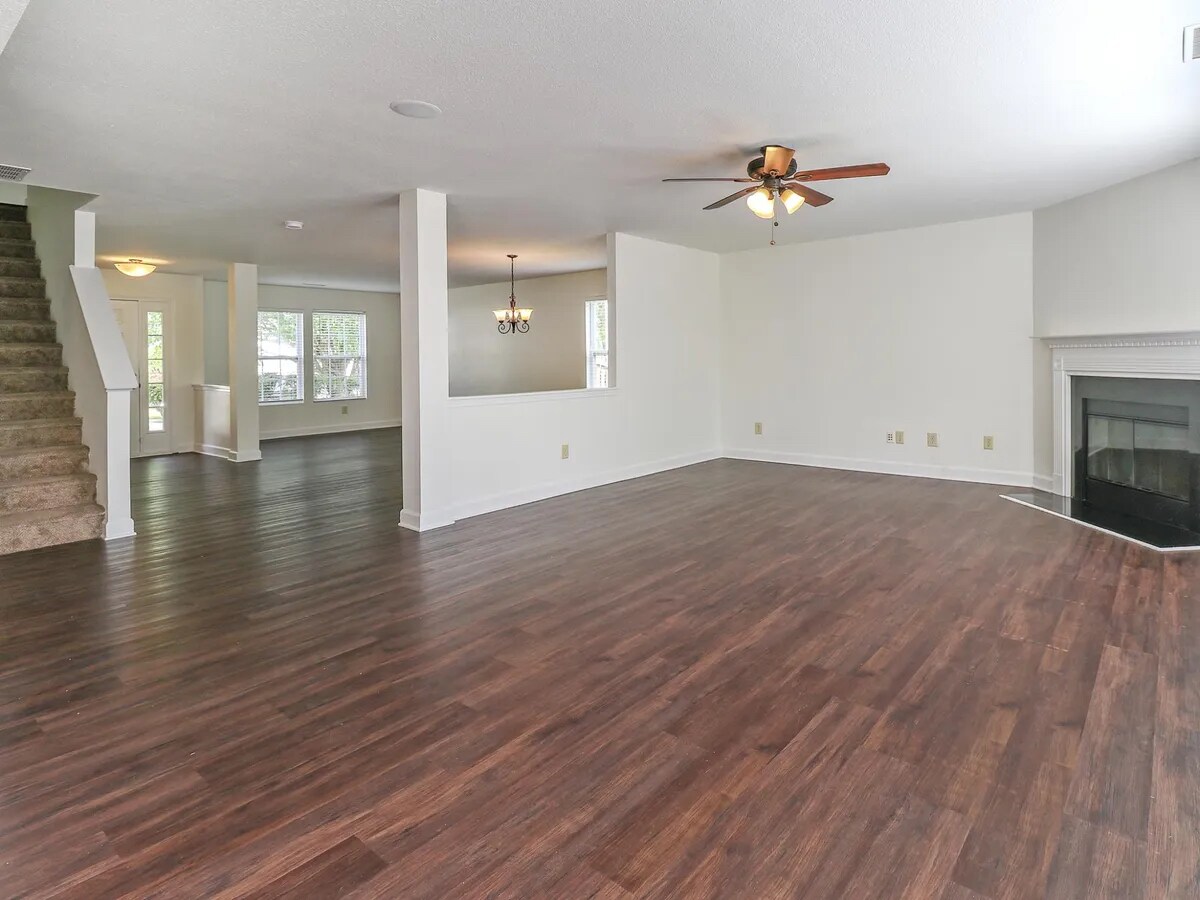 Building Photo - 3609 McDuff Ct