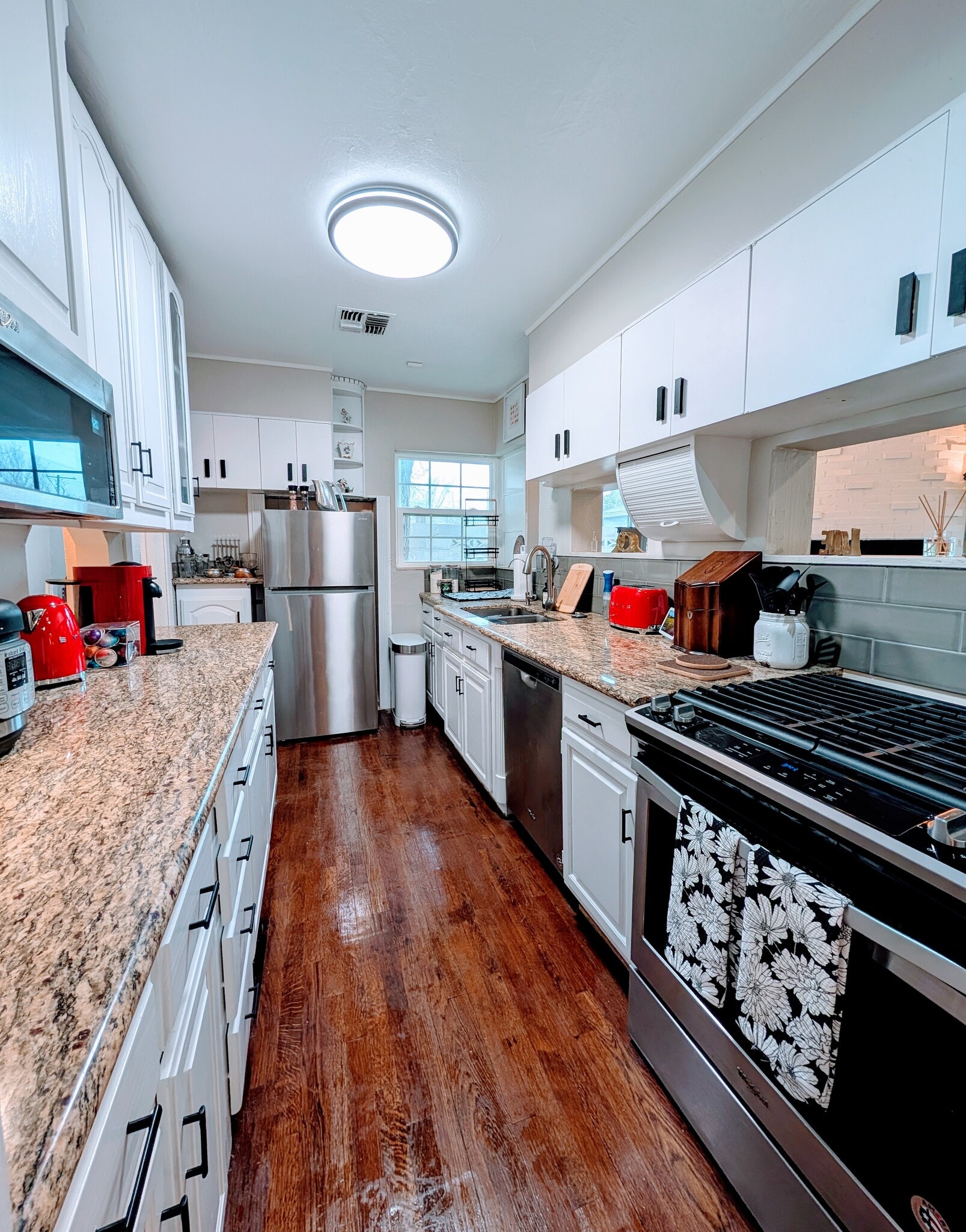 Kitchen - 3408 25th St