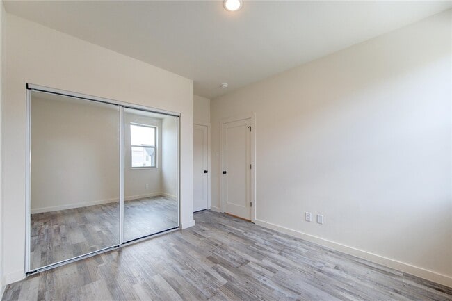 Building Photo - 13103 Beauty Berry Ridge Ln