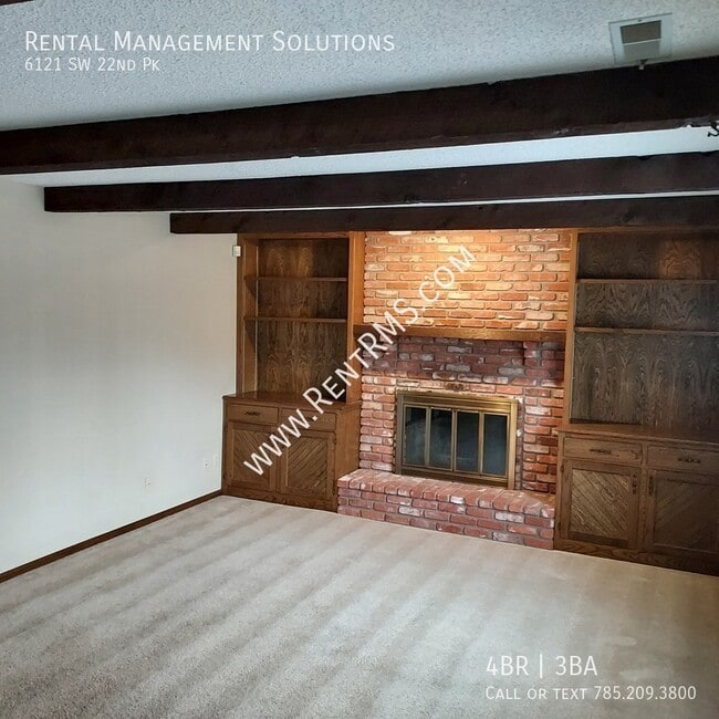 Building Photo - 6121 SW 22nd Park