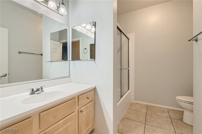 Building Photo - 5250 S Rainbow Blvd