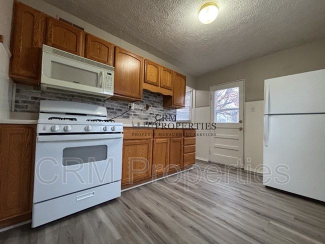 Building Photo - 1036 Columbus Blvd