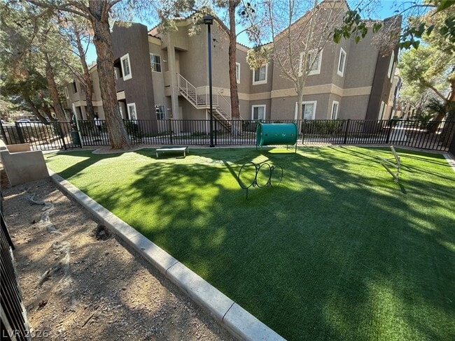 Building Photo - 5250 S Rainbow Blvd