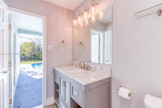 Building Photo - 6510 NW 21st St