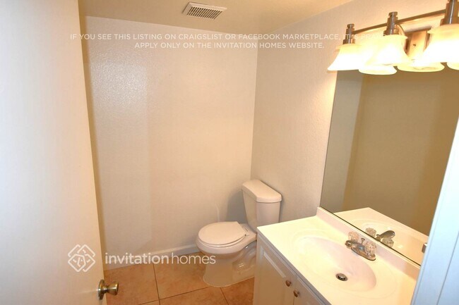 Building Photo - 3503 Del Sol Way