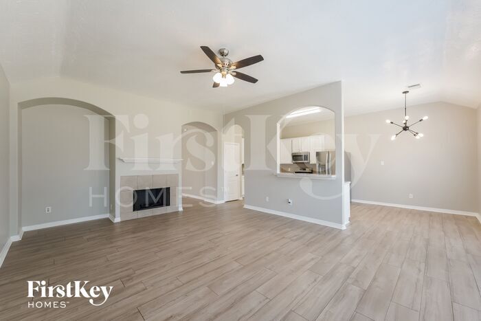 Building Photo - 23522 Goldking Cross Ct
