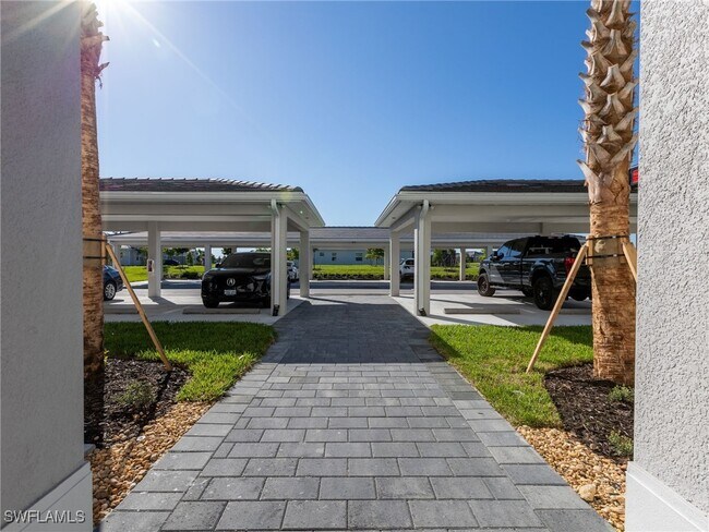 Building Photo - 5807 Double Eagle Cir