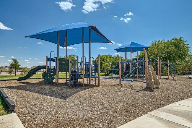 Building Photo - 7317 Lazy Cyn