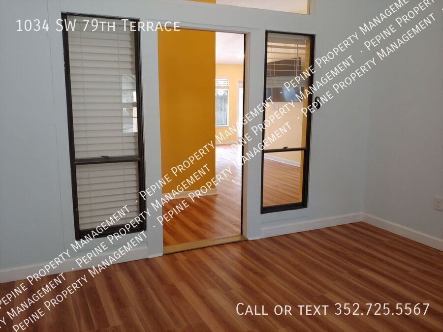 Building Photo - 1034 SW 79 Terrace
