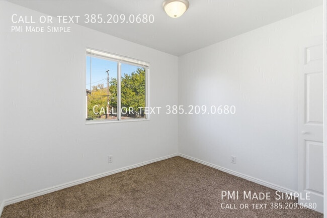 Building Photo - 755 E 950 S