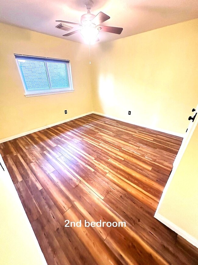 Building Photo - 3118 Flatwood Ct