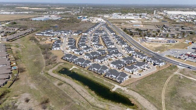 Building Photo - 496 Fieldwood Dr