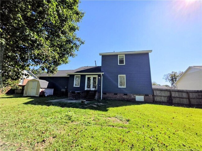 Building Photo - 2419 Lull Water Dr